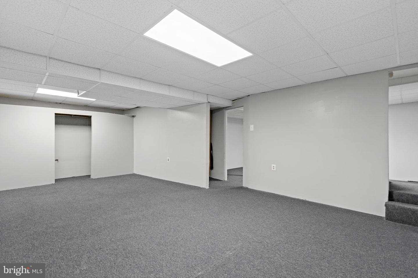 3002 Walters Lane photo 24