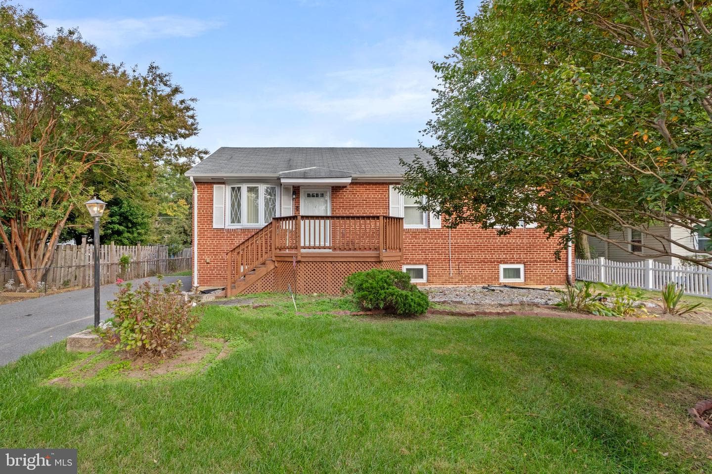 3002 Walters Lane photo 4