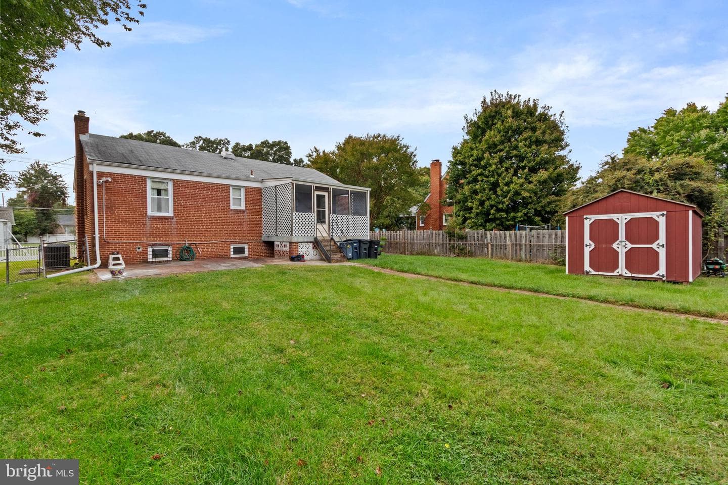 3002 Walters Lane photo 7