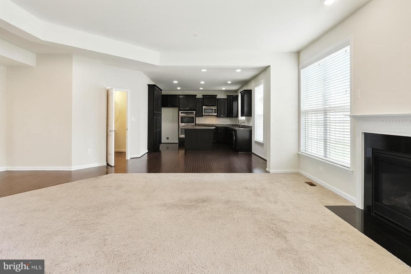 9303 Geaton Park photo 12