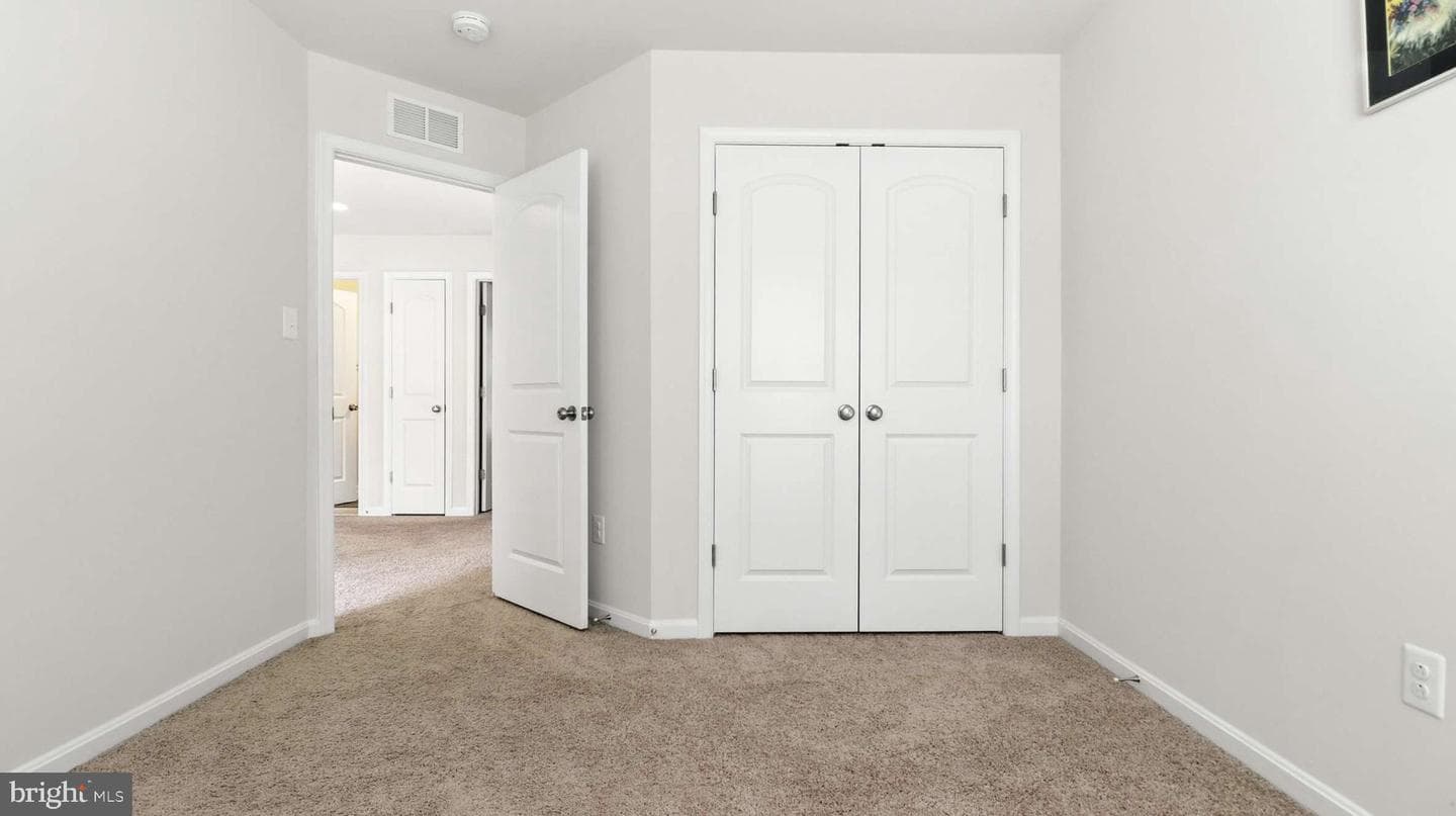 9303 Geaton Park photo 29