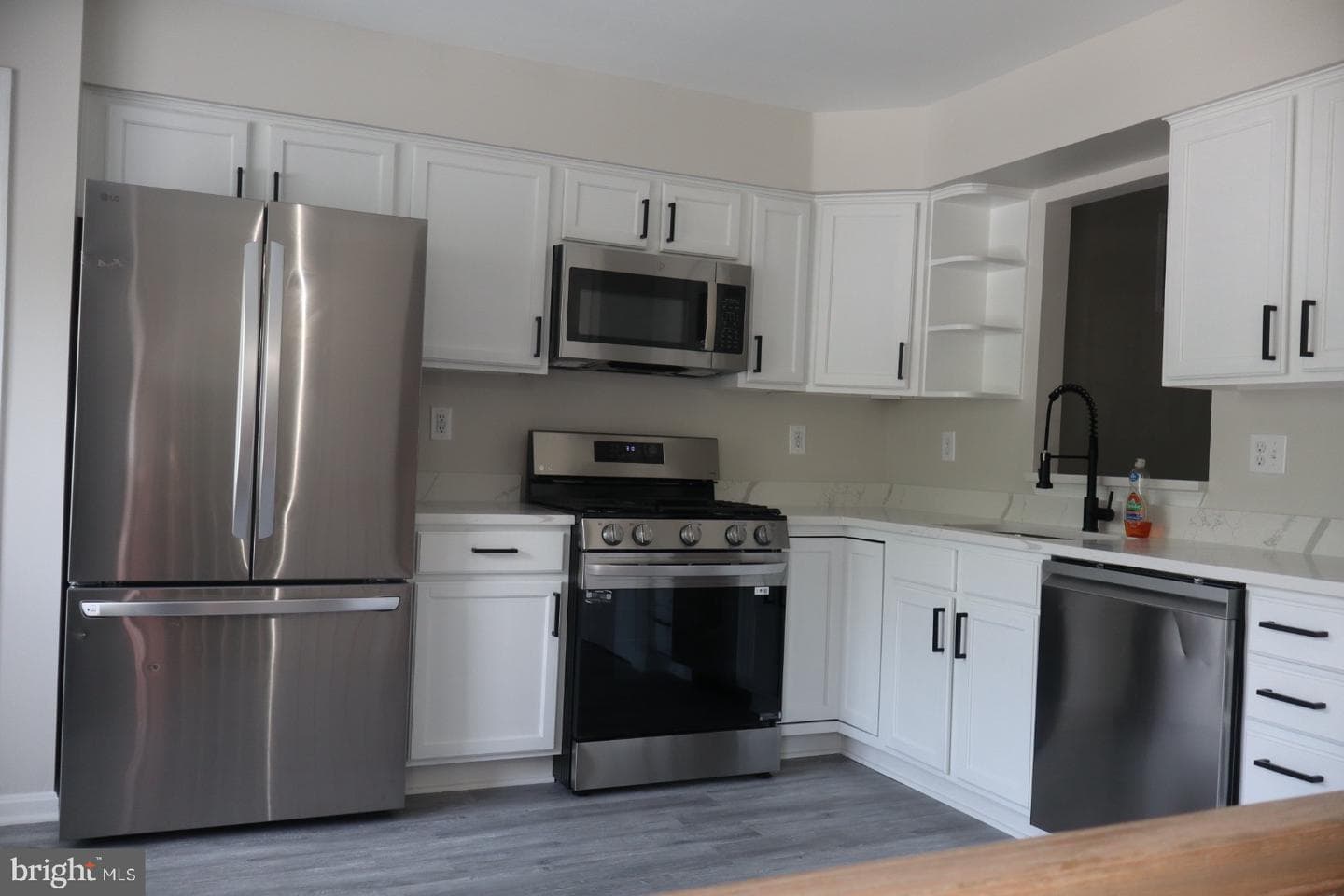 11565 Dunloring Drive photo 3