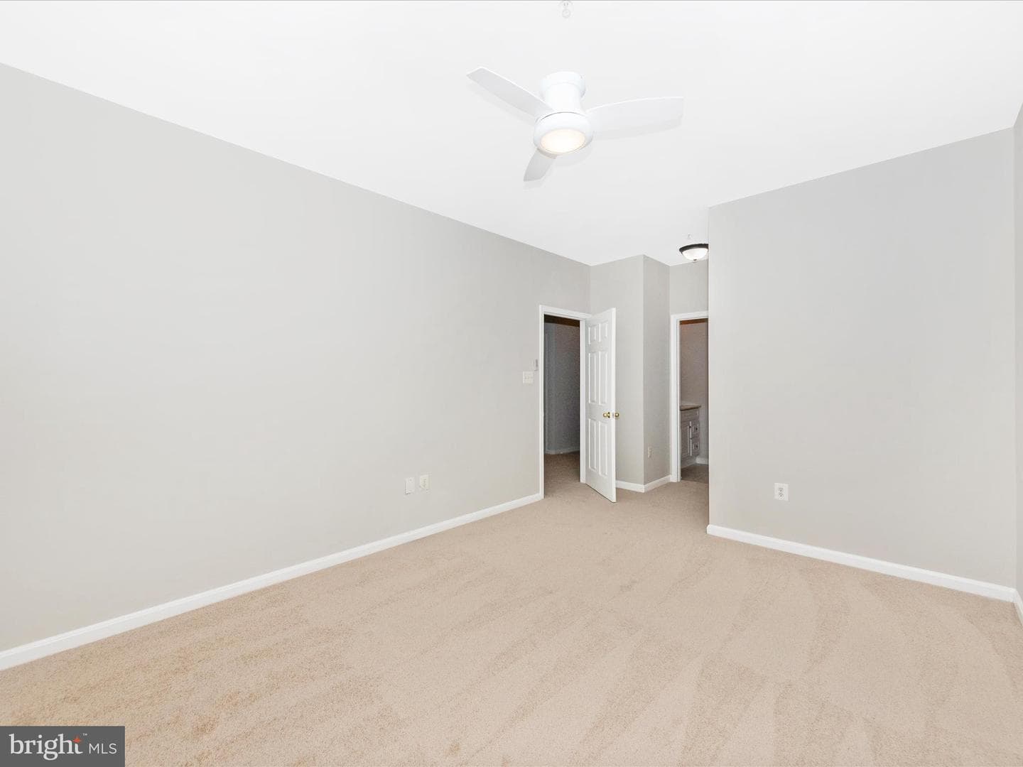 15613 Everglade Lane #g104 photo 24
