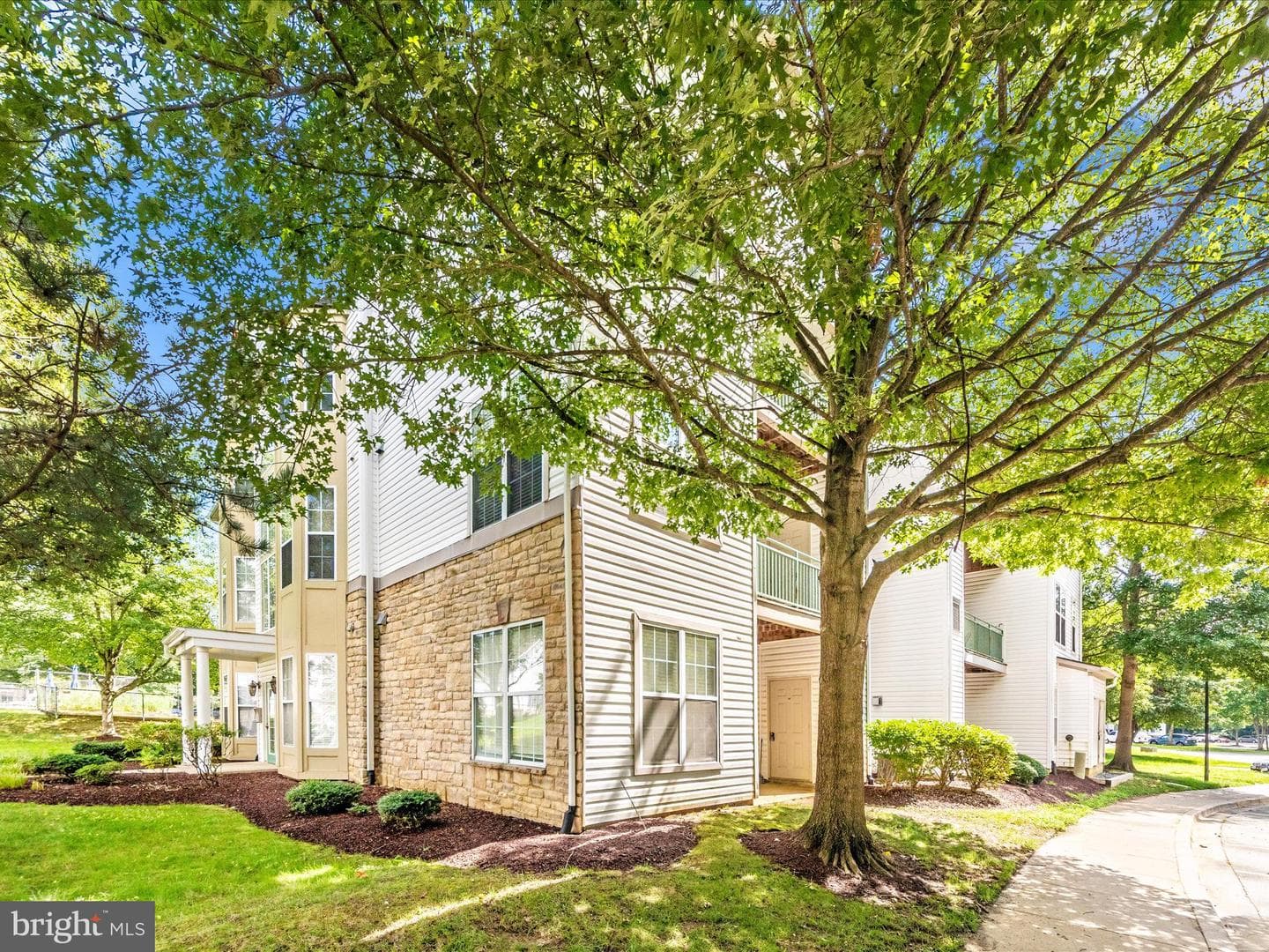 15613 Everglade Lane #g104 photo 43