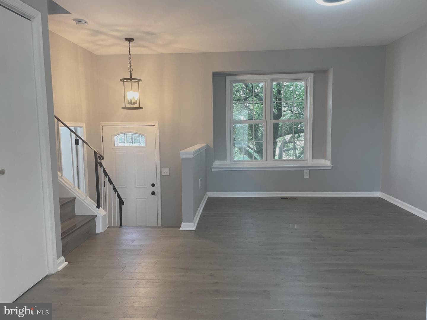 5751 S Hil Mar Circle photo 3