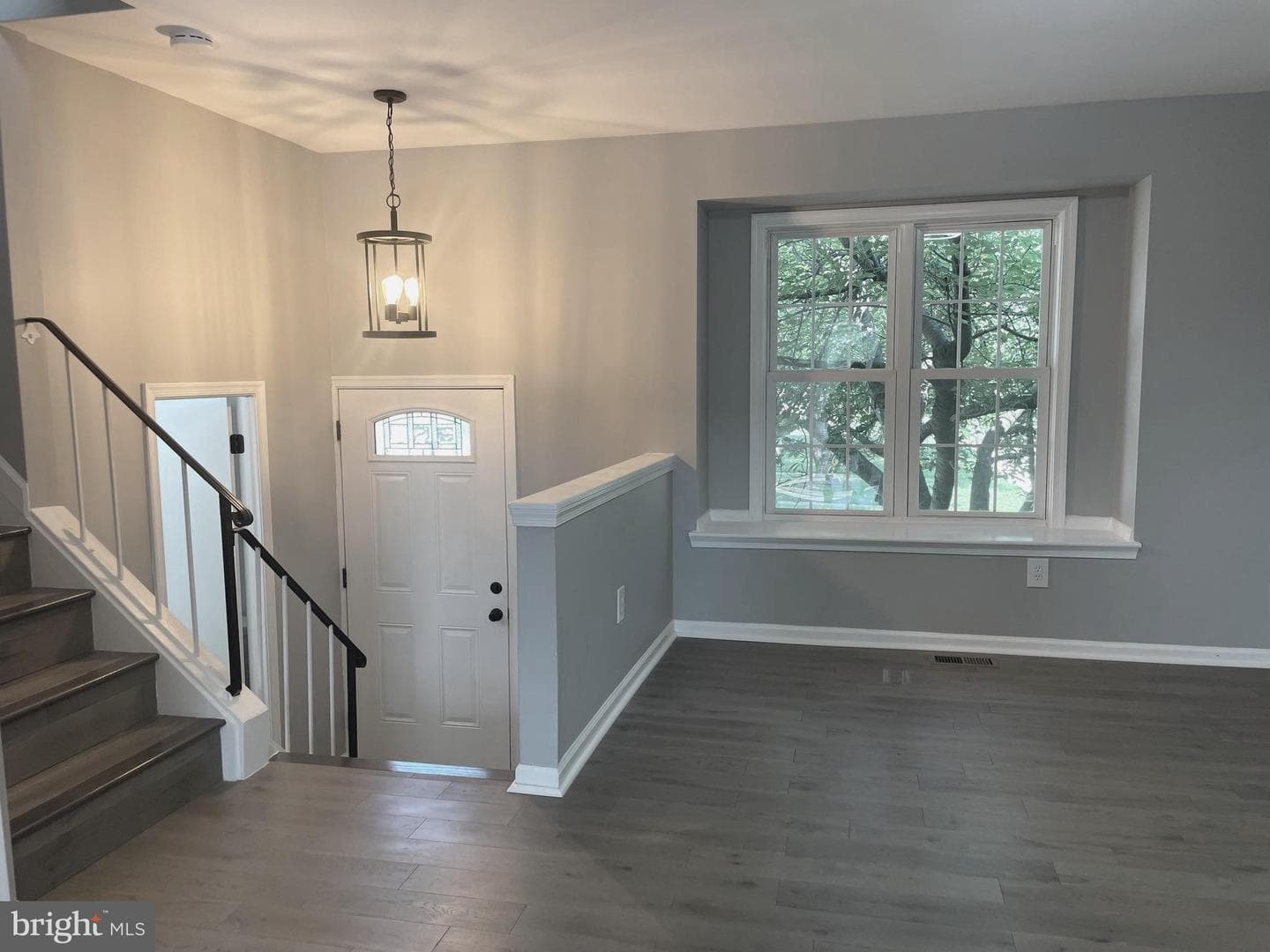 5751 S Hil Mar Circle photo 4