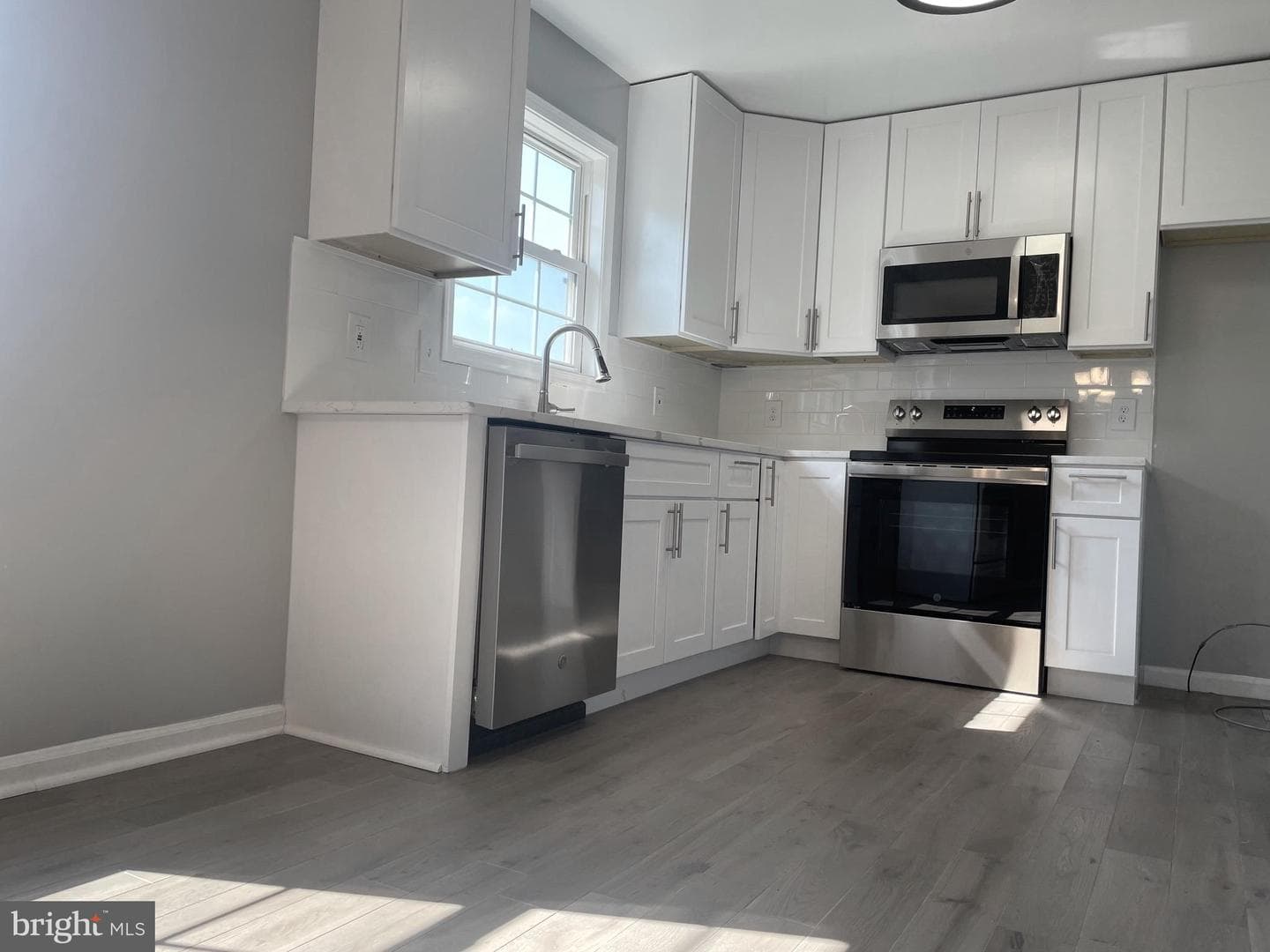 5751 S Hil Mar Circle photo 5