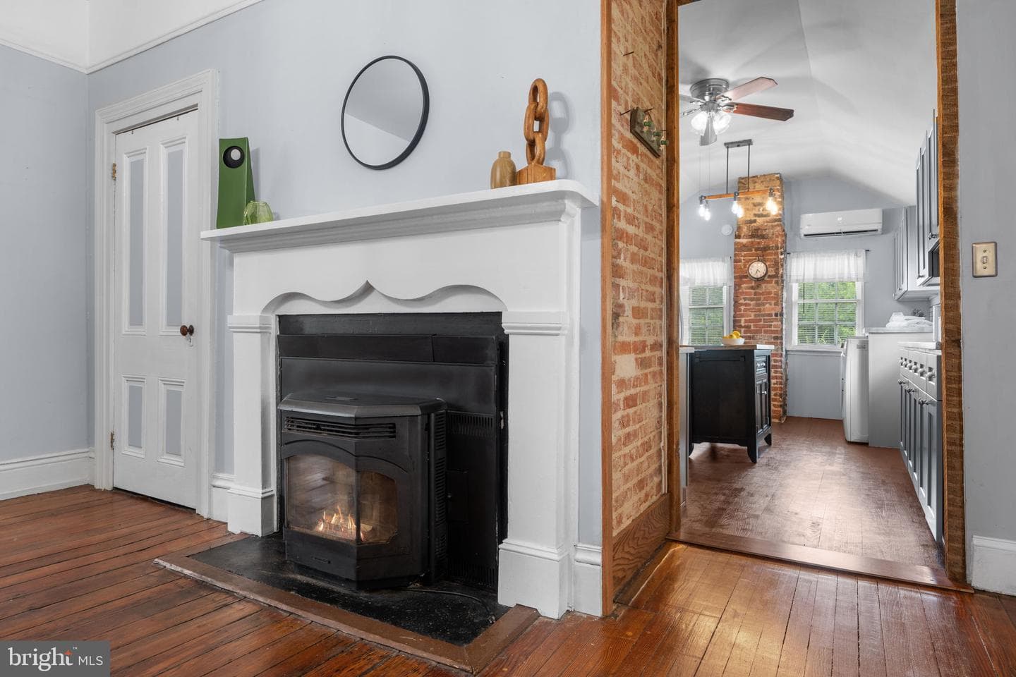 10007 Croom Road photo 16