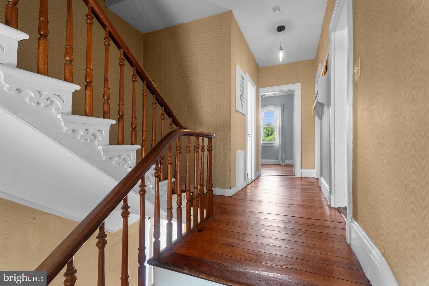10007 Croom Road photo 37