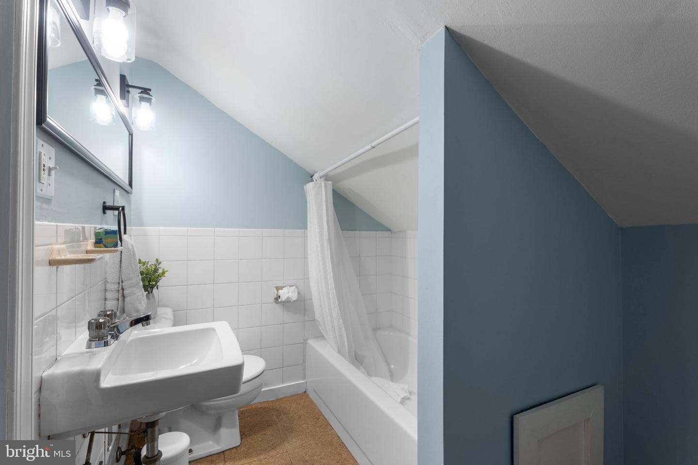 10007 Croom Road photo 62