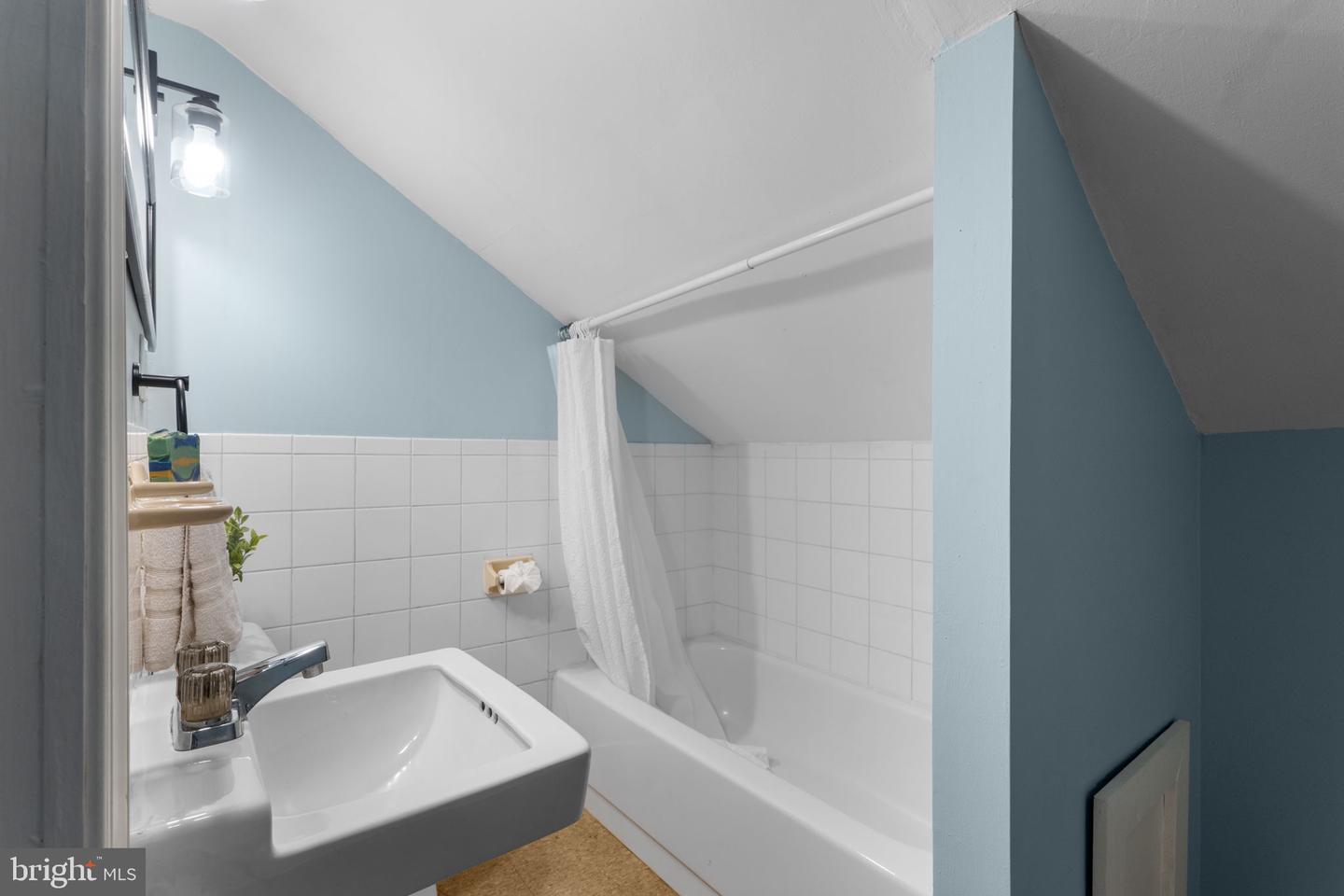10007 Croom Road photo 65