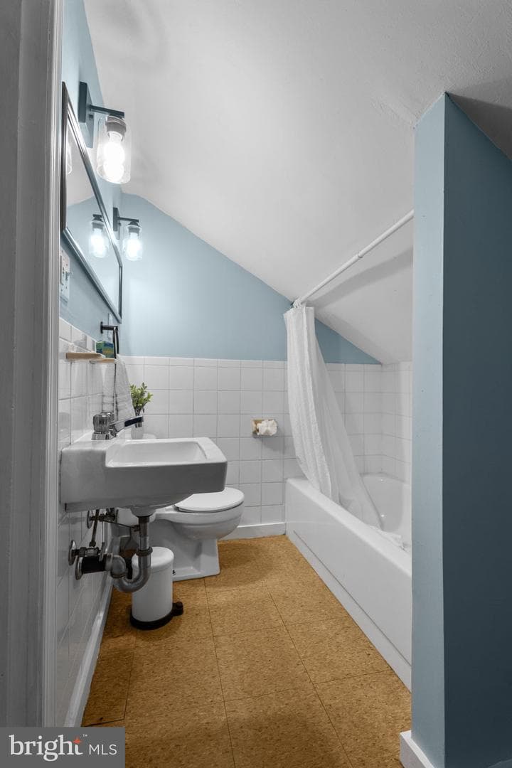 10007 Croom Road photo 67