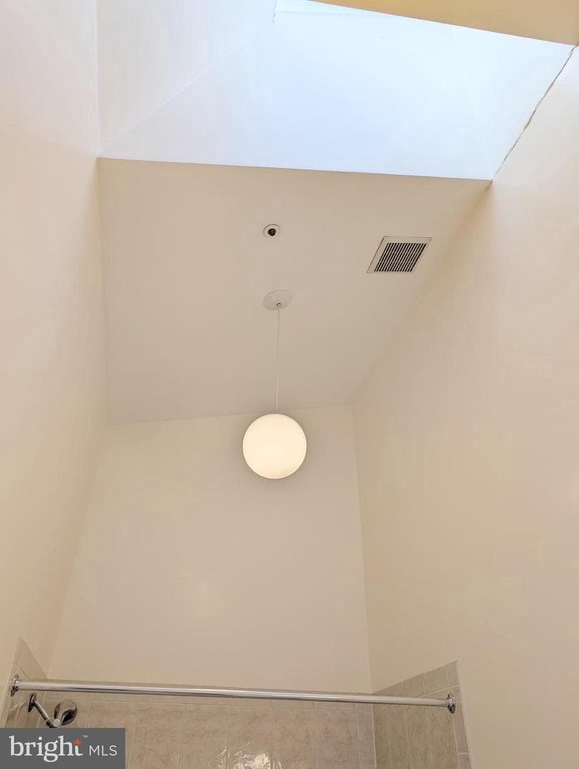 7837 Somerset Court photo 10