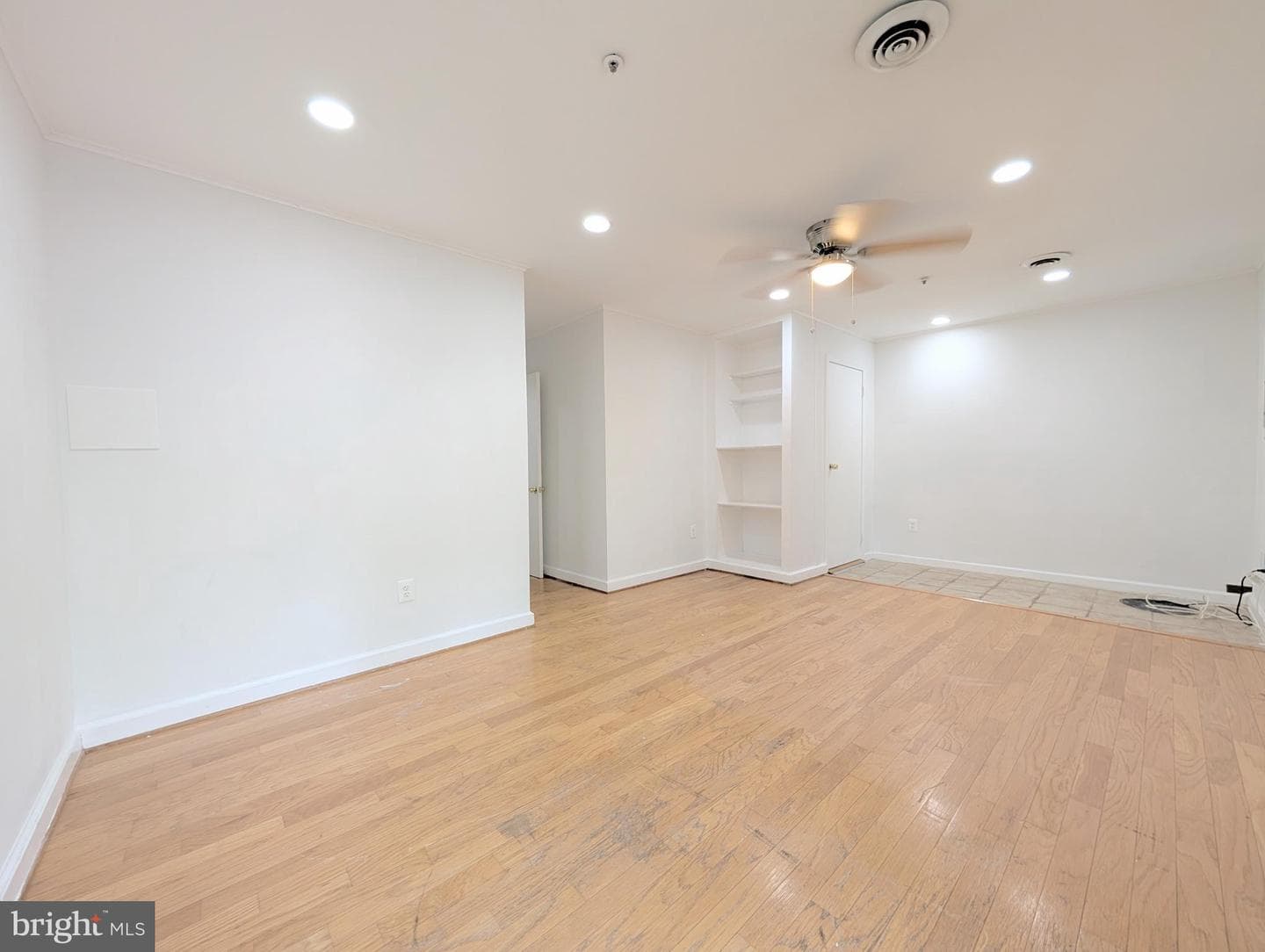 7837 Somerset Court photo 16