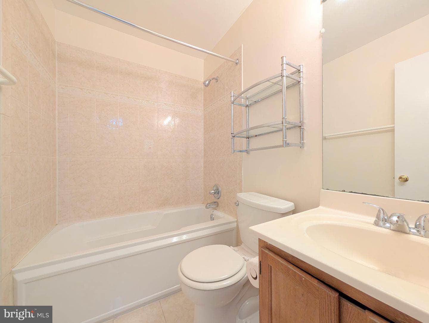 7837 Somerset Court photo 7