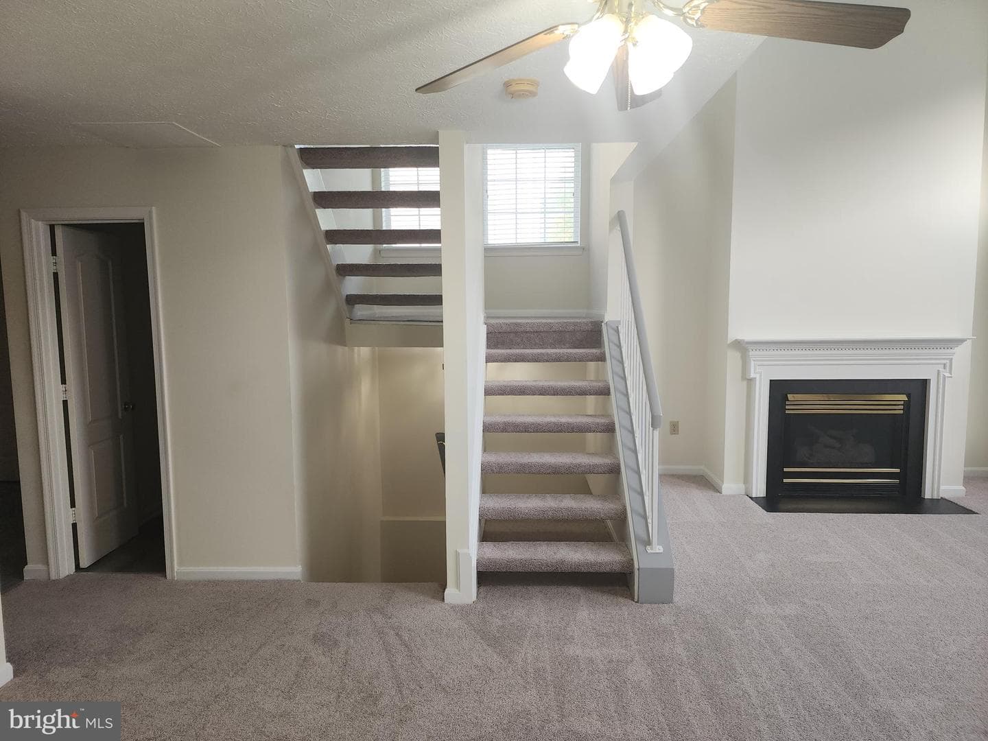 5908 Grenfell Loop photo 10