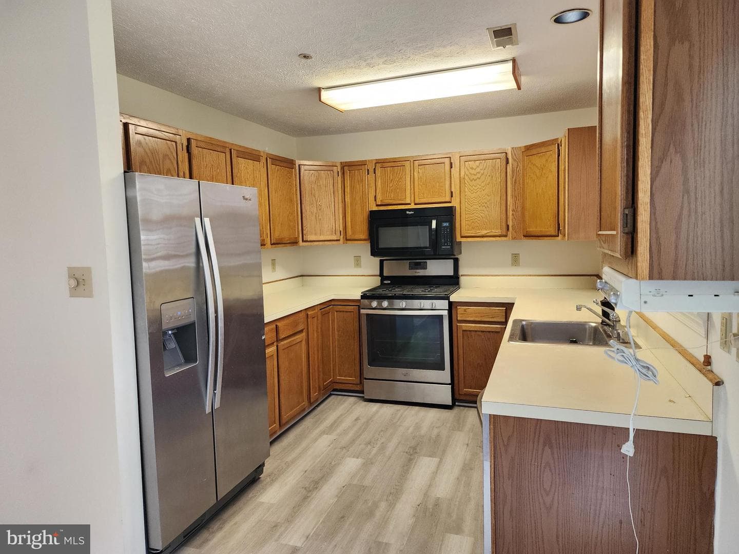 5908 Grenfell Loop photo 17