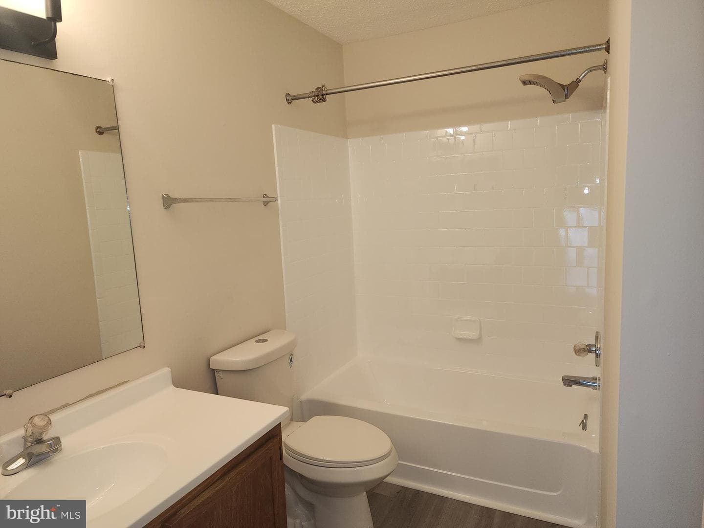 5908 Grenfell Loop photo 52