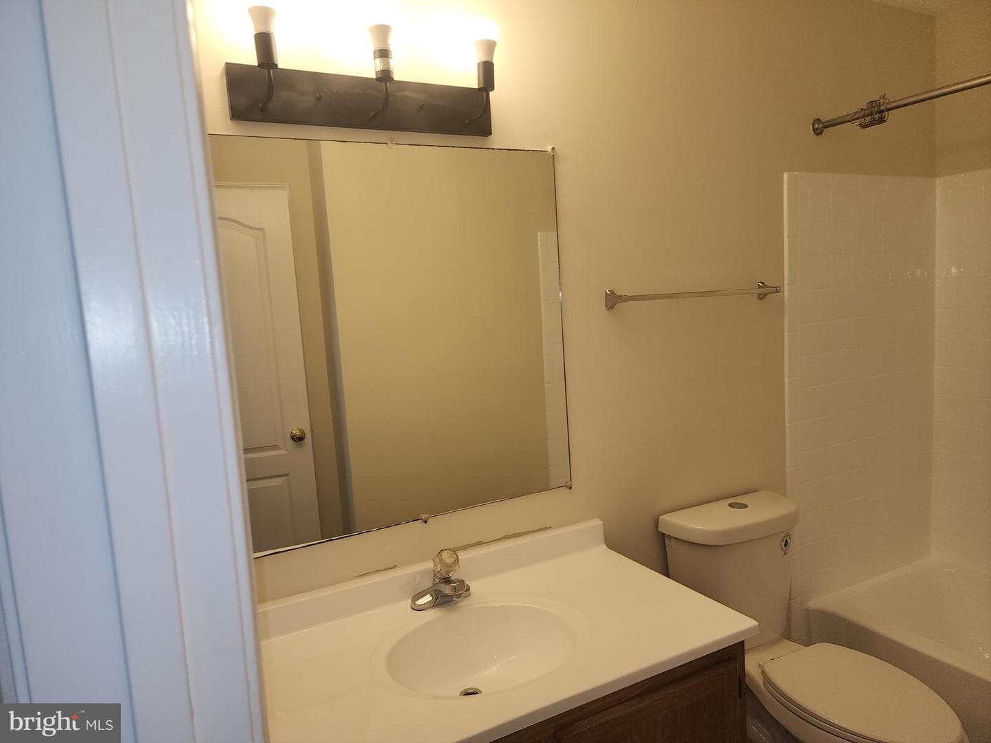 5908 Grenfell Loop photo 55