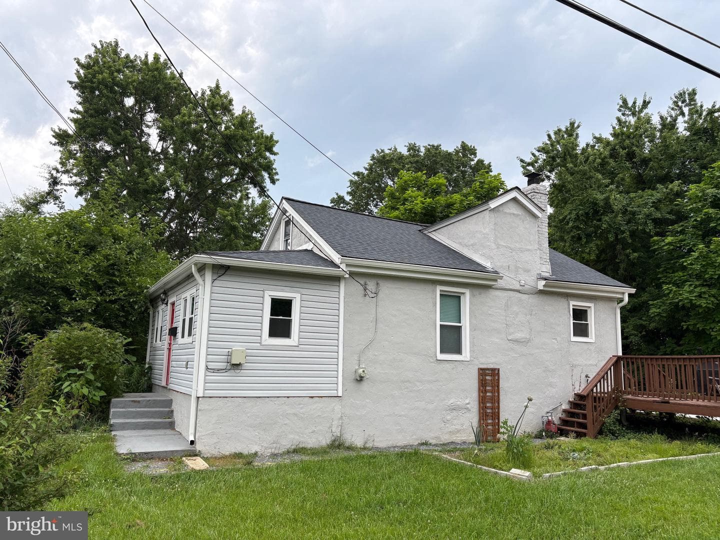 1201 Fiji Avenue photo 23