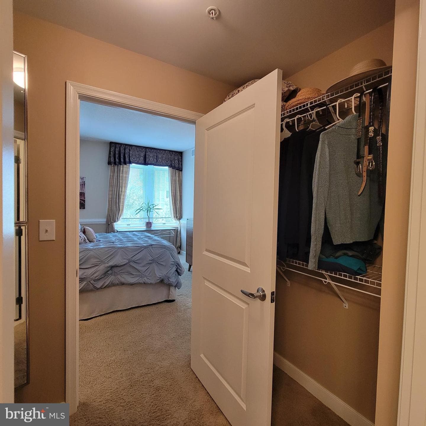 155 Potomac Passage #318 photo 12