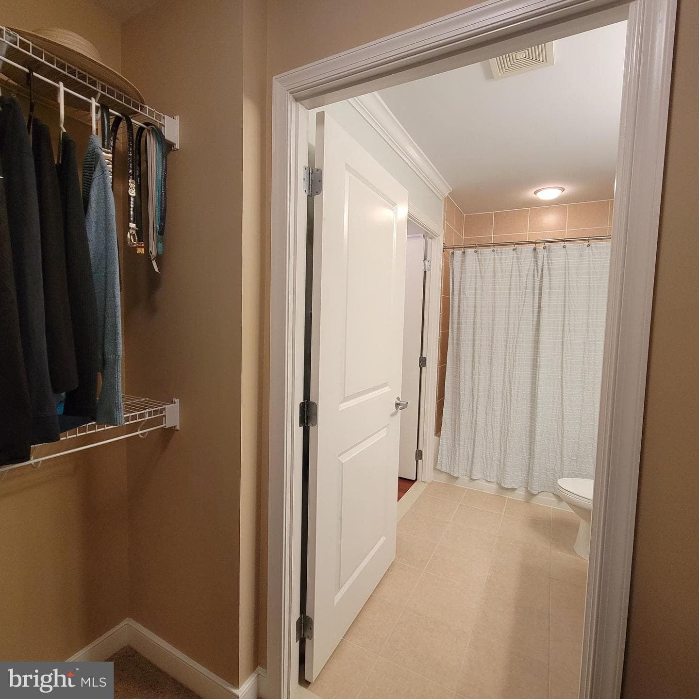 155 Potomac Passage #318 photo 13