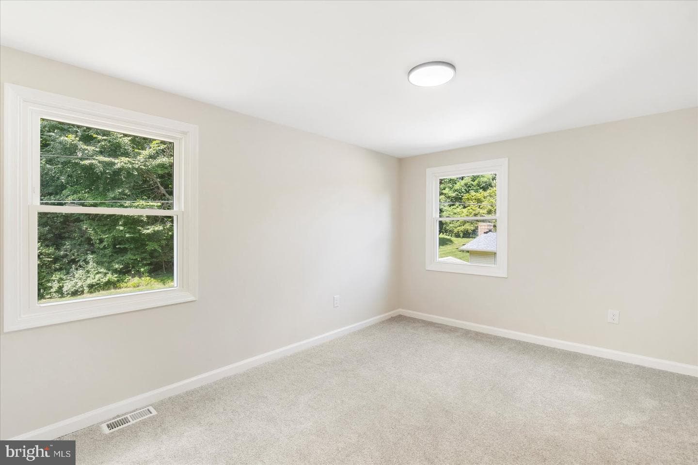 4000 Welsley Lane photo 35