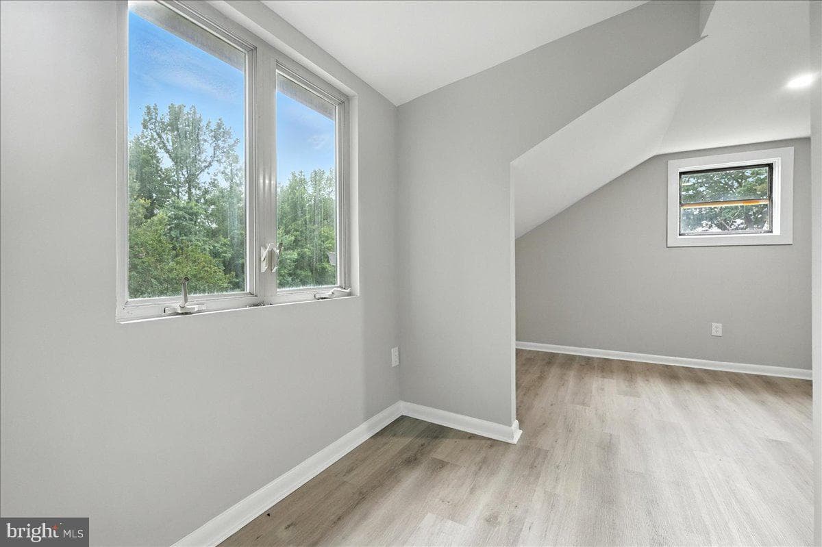 13314 10th Street photo 16