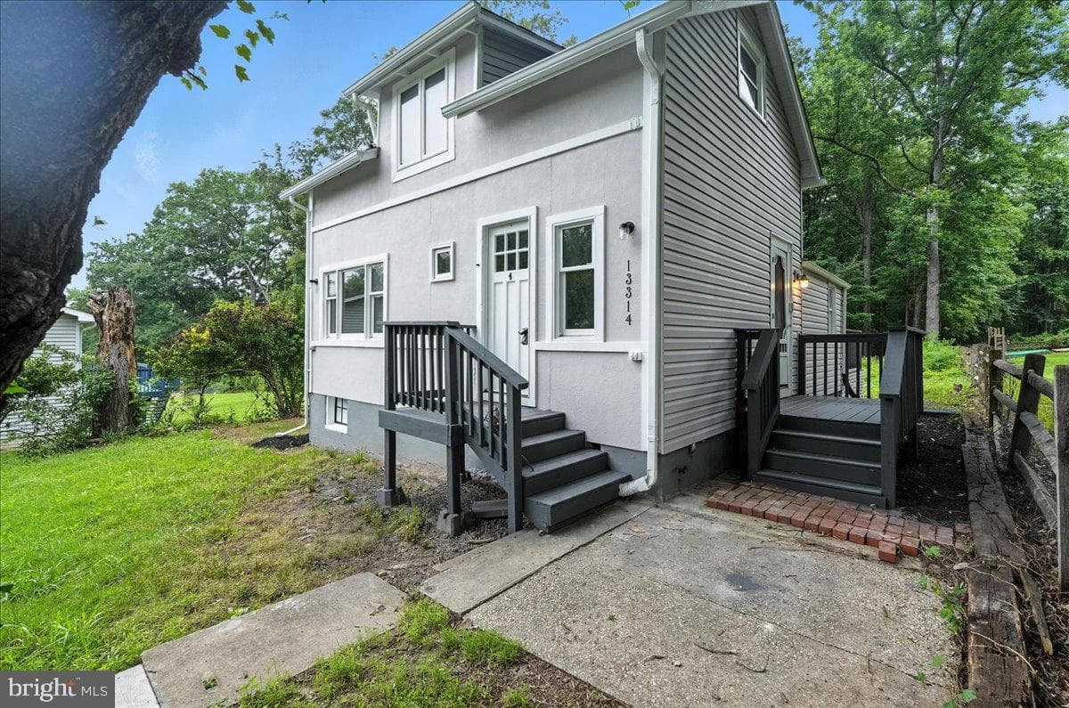 13314 10th Street photo 3