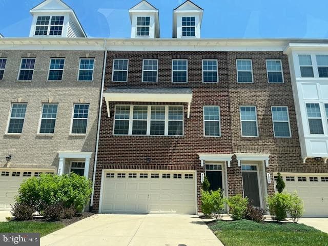 4006 Winding Waters Terrace photo 1