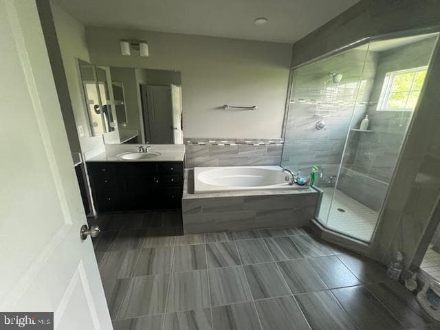 4006 Winding Waters Terrace photo 11