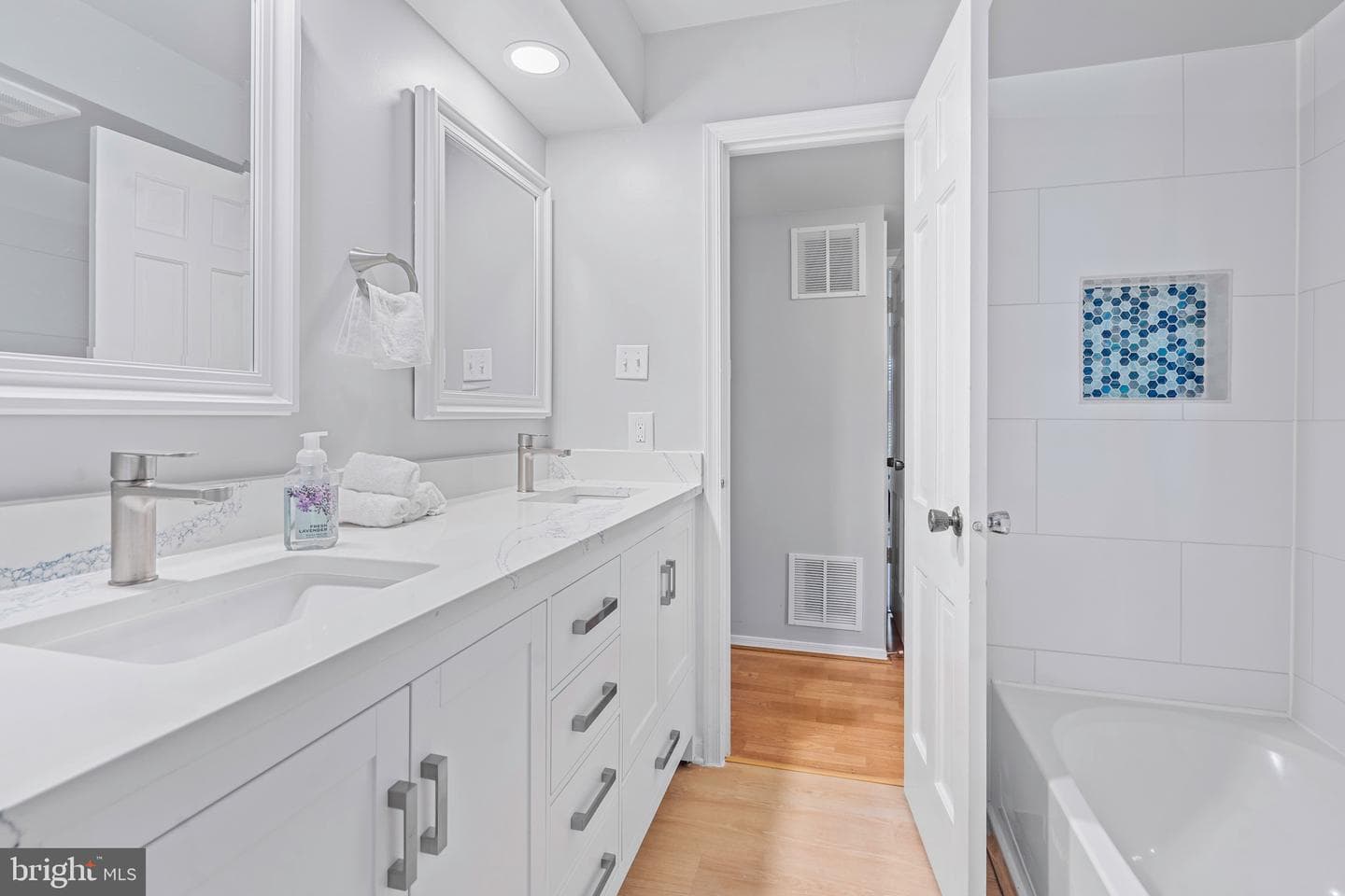 12207 Mira Bay Circle photo 21