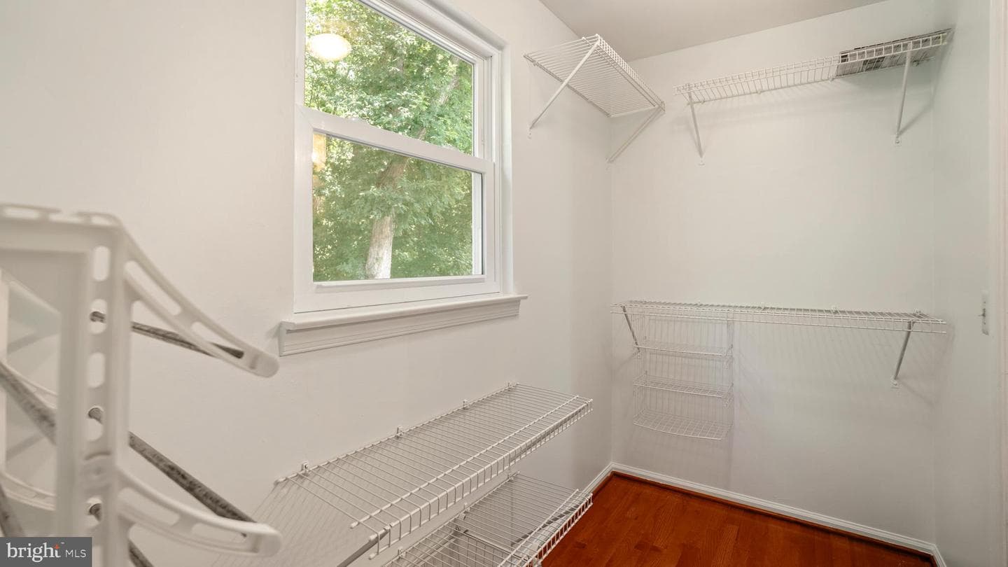 10114 Snowden Road photo 19