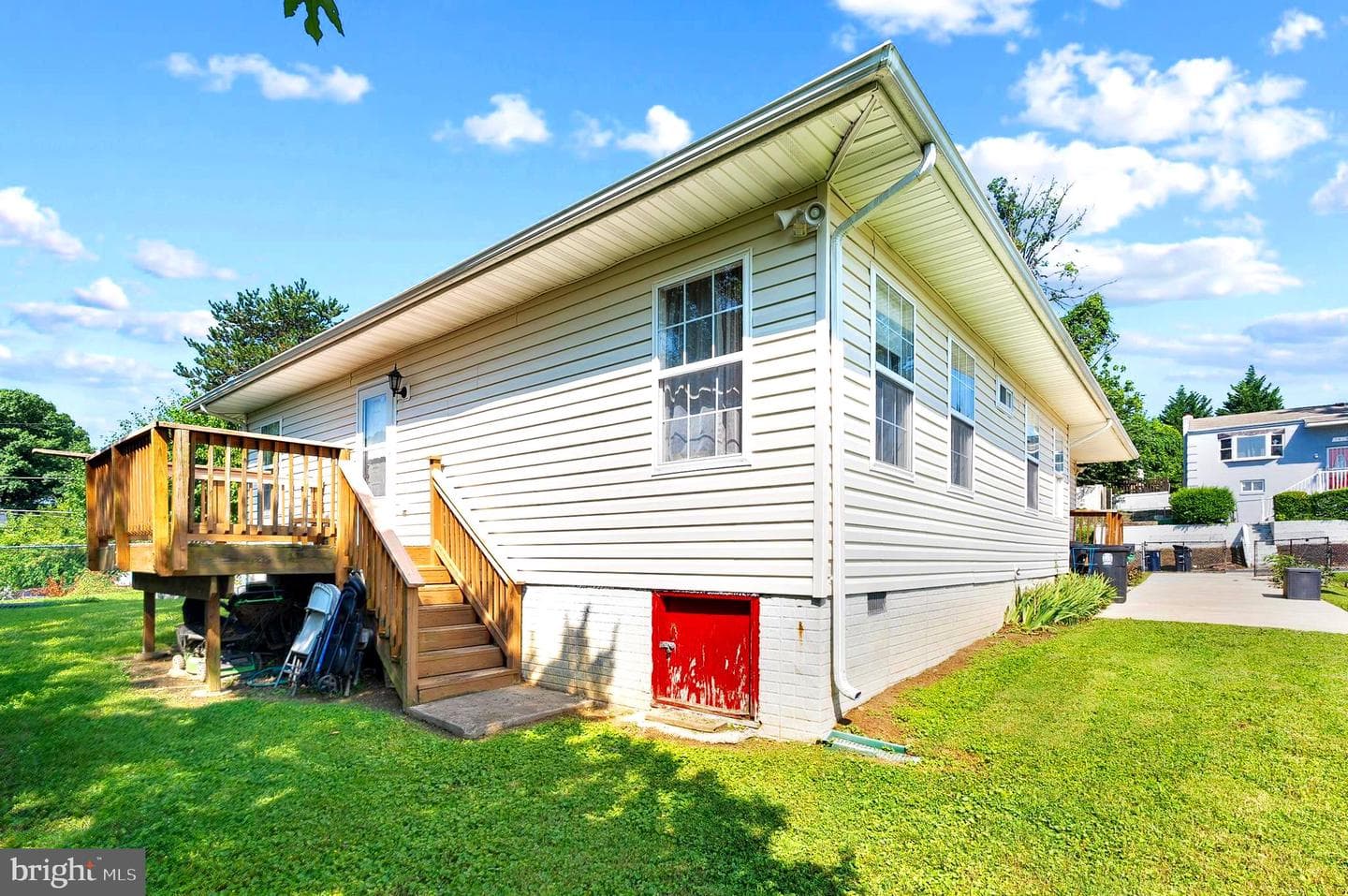 1420 Billings Avenue photo 30