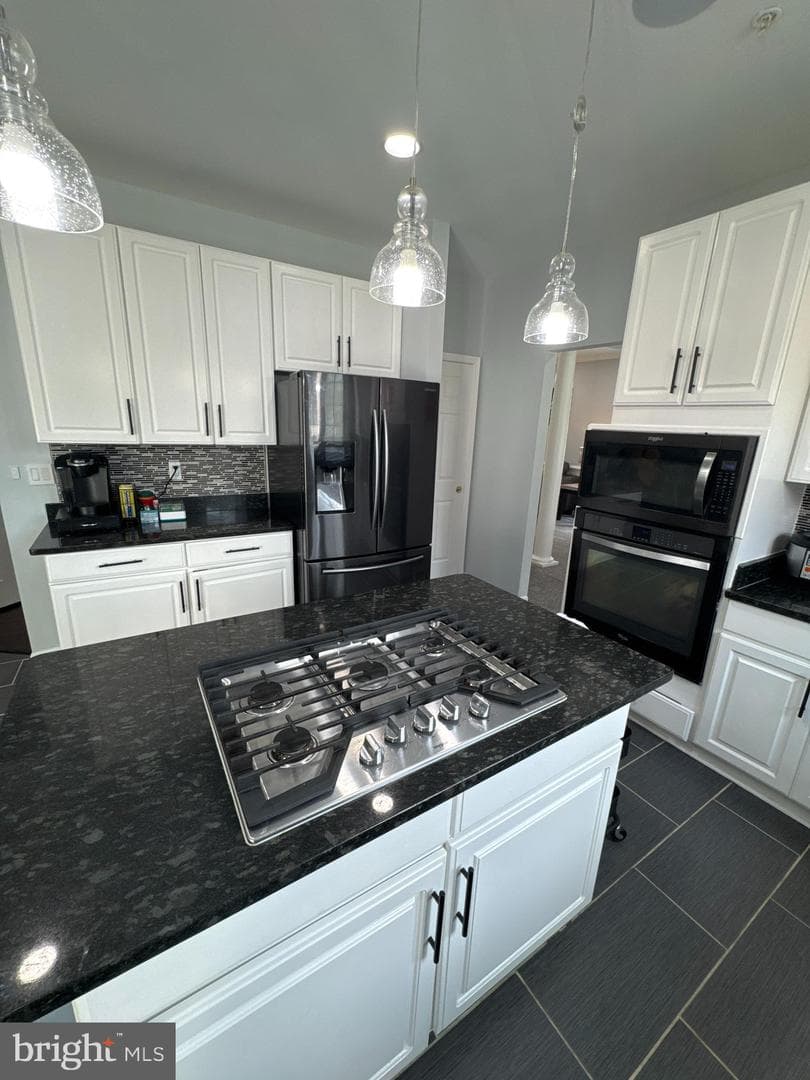 4303 Taverngreen Lane photo 13