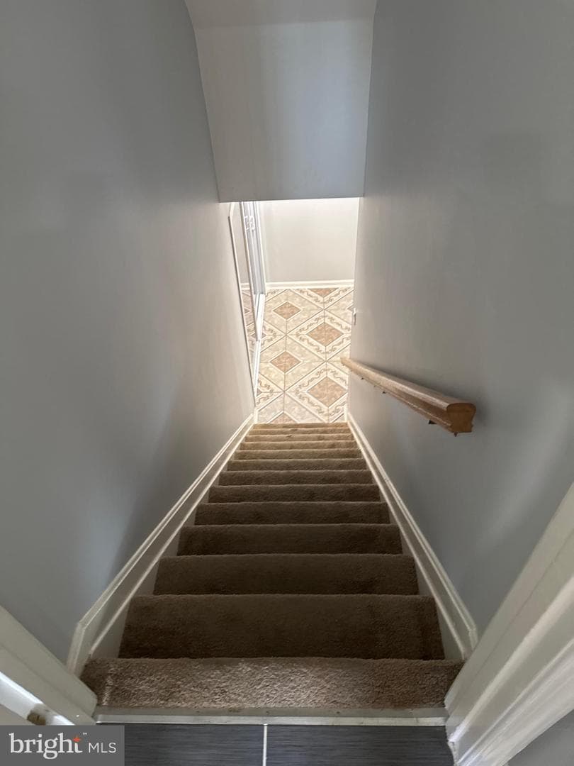 4303 Taverngreen Lane photo 35