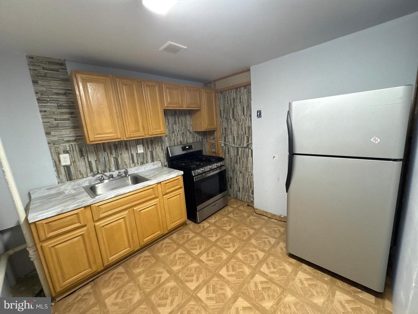 4303 Taverngreen Lane photo 45