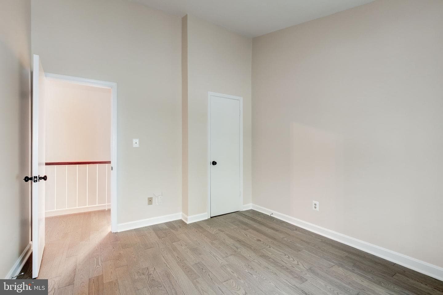14523 Cambridge Circle photo 24