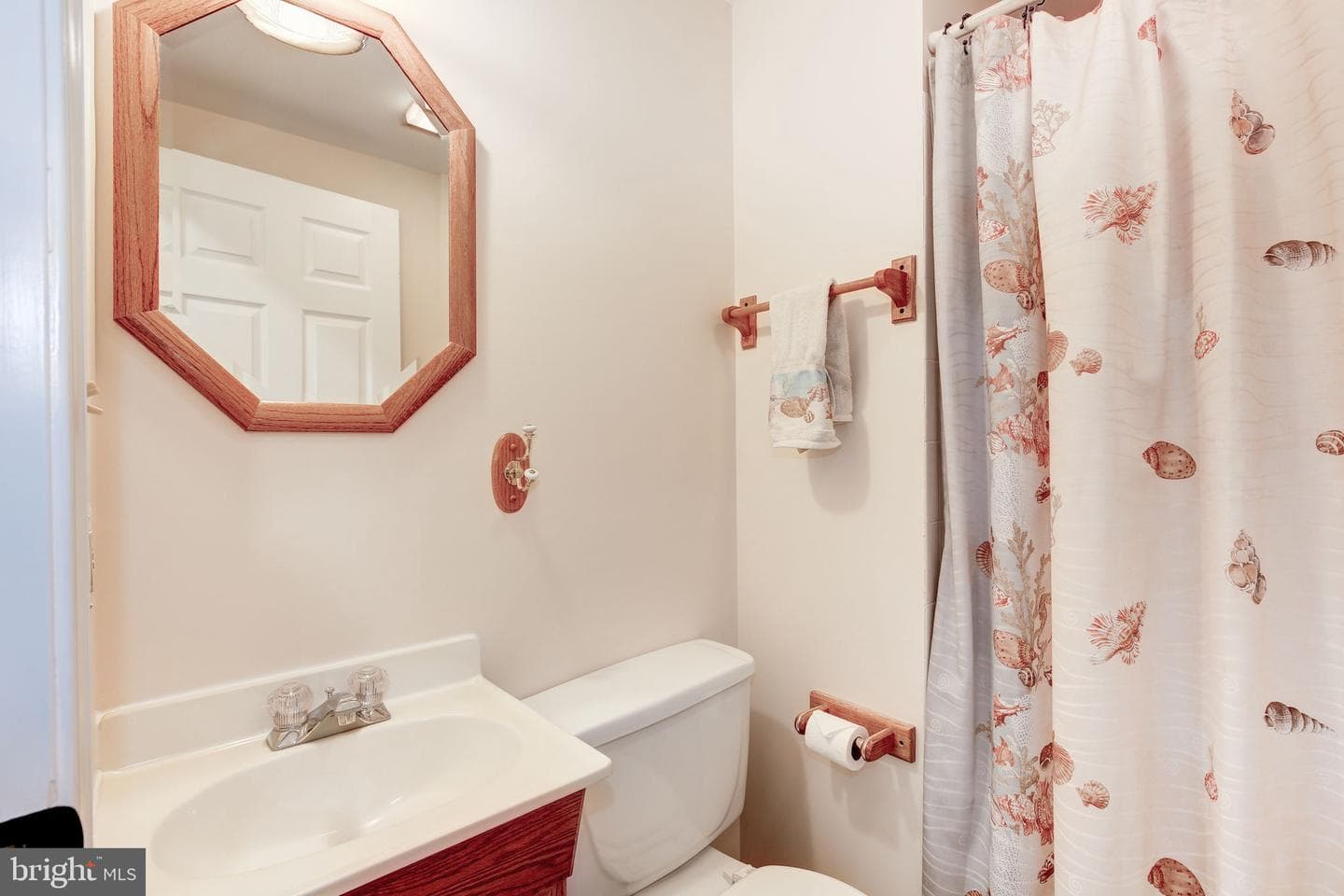 14523 Cambridge Circle photo 38