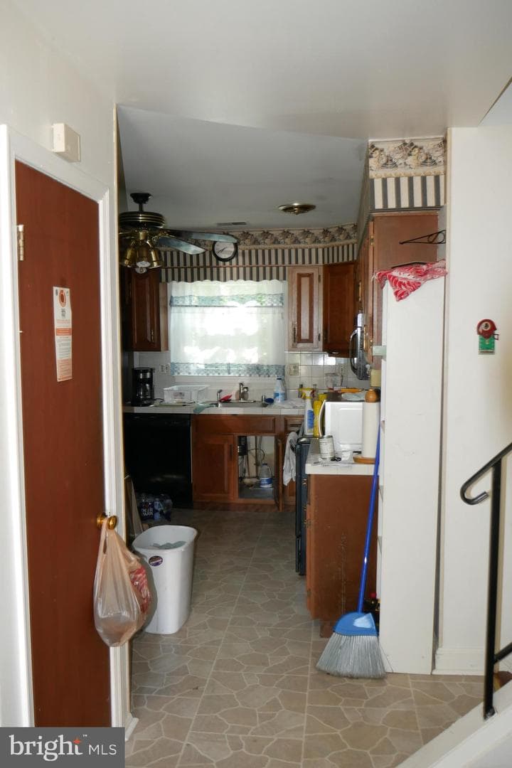 501 Quarry Place photo 3