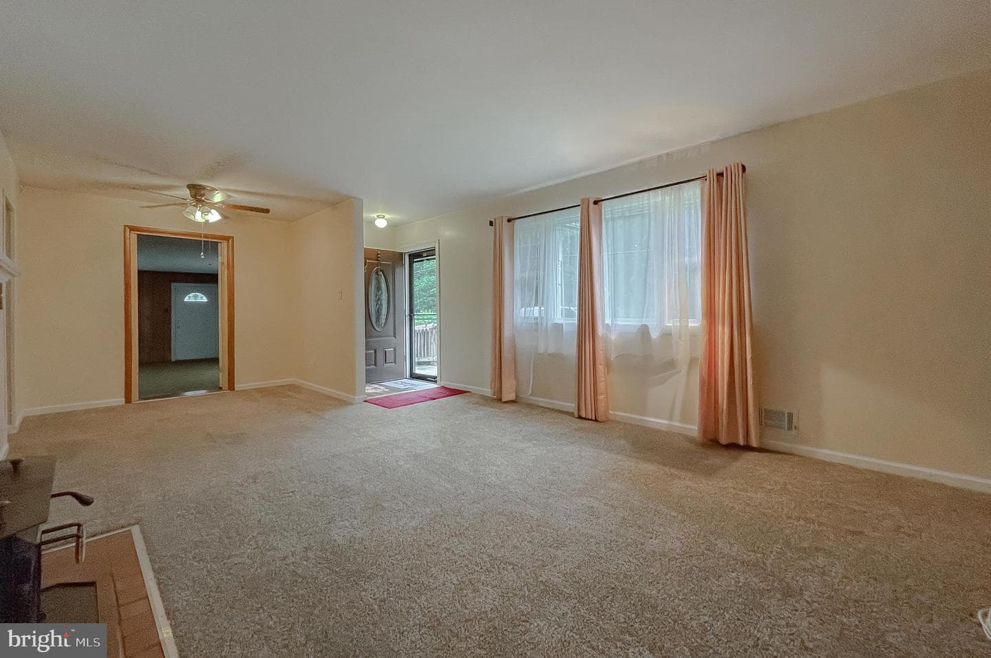 10521 Tippett Road photo 38