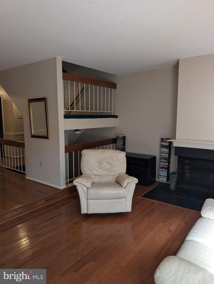 6915 Woodstream Lane photo 3
