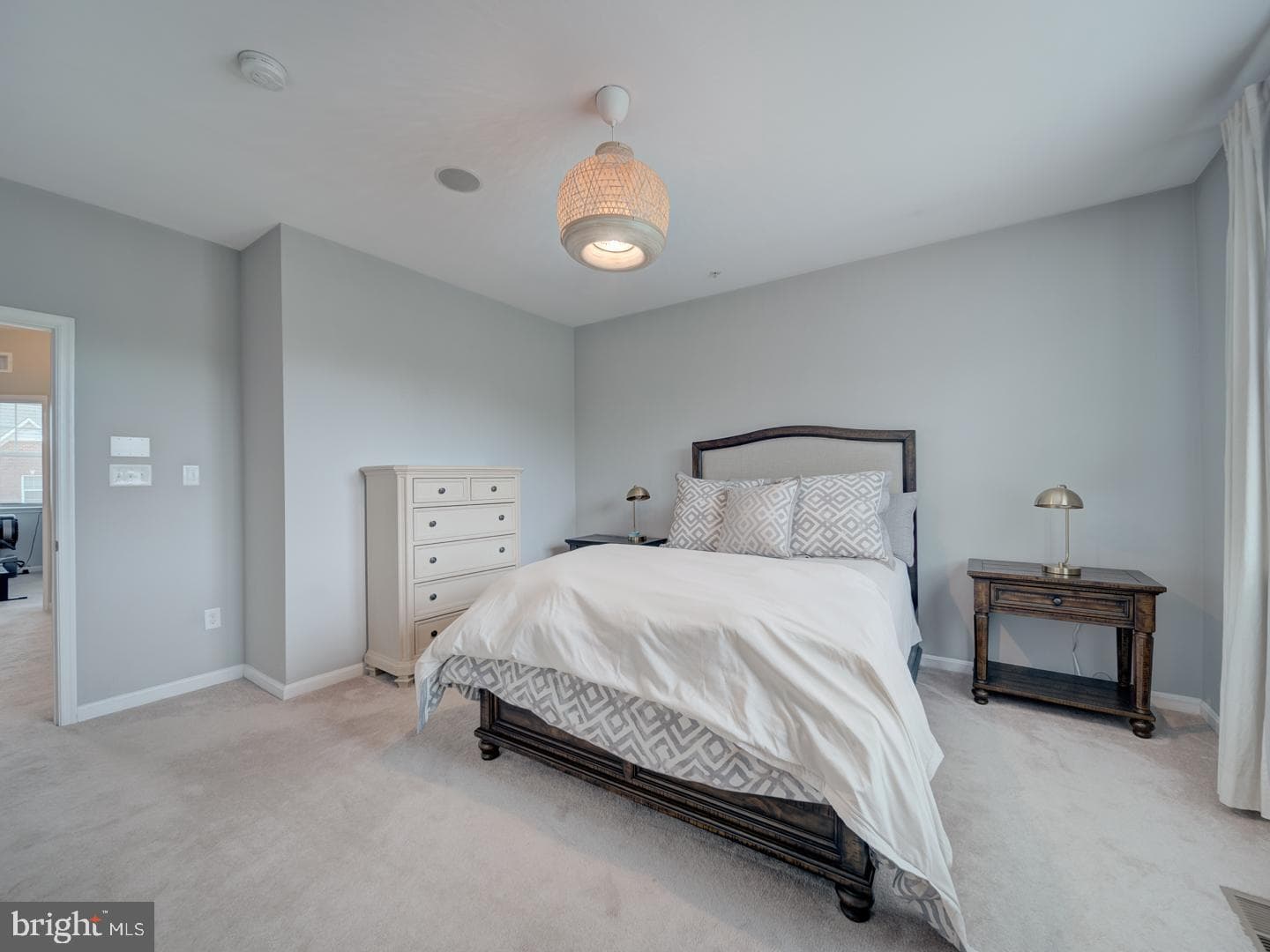 2805 Medstead Lane photo 30
