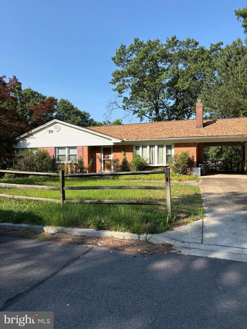 10008 Green Forest Drive photo 1