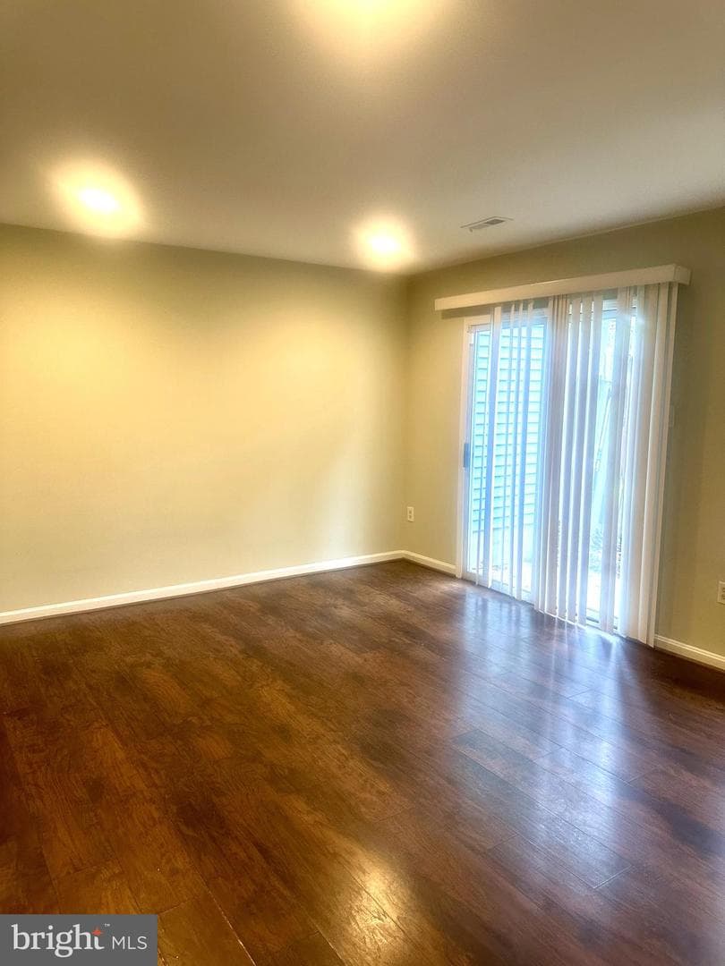 1547 Karen Boulevard photo 10