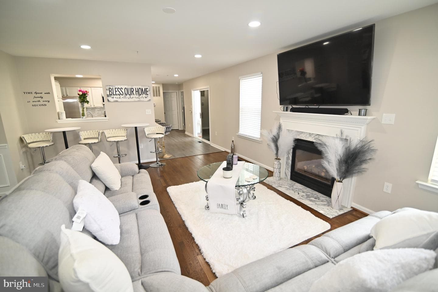 6009 Sellner Lane photo 15