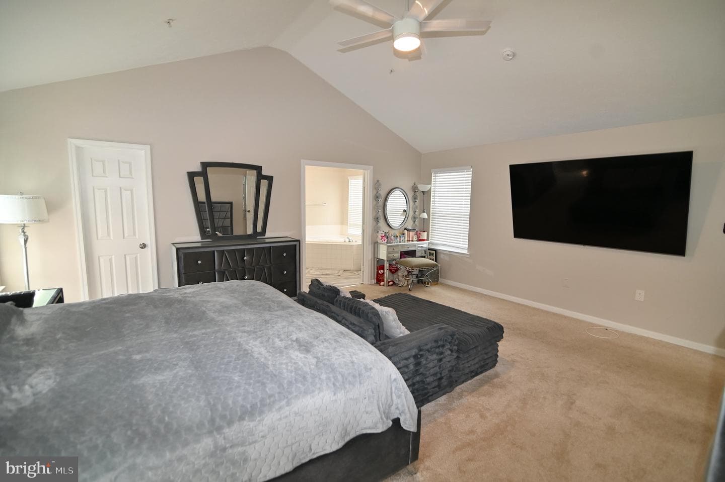 6009 Sellner Lane photo 31