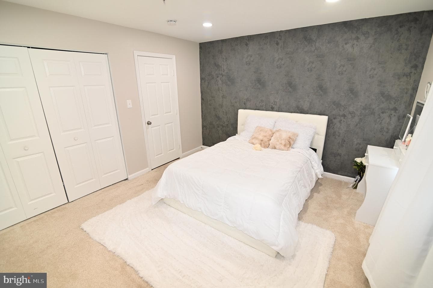 6009 Sellner Lane photo 36