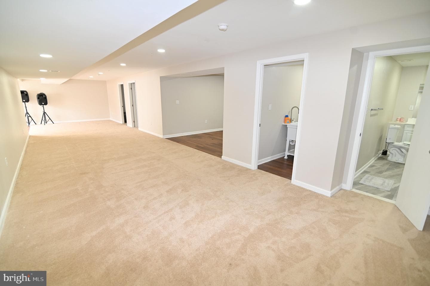 6009 Sellner Lane photo 47