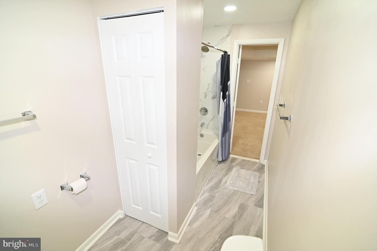 6009 Sellner Lane photo 55